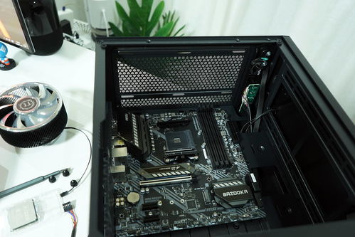 被朋友拉著裝電腦，這一臺算性能游戲主機嗎？